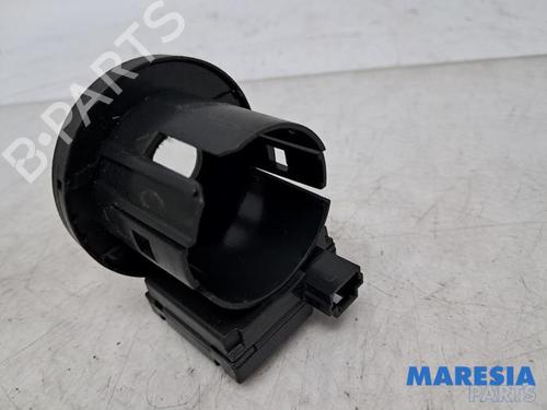 Engine control unit (ECU) RENAULT CLIO III (BR0/1, CR0/1) 1.4 16V | BP31474212M57 