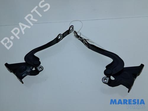Used Hinge/Door check strap Hinge/Door check strap OPEL KARL (C16) 1.0 (75 hp) 33957757 33957757