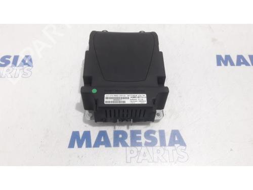 Used Display monitor PEUGEOT 3008 I MPV (0U_) 1.6 THP (156 hp) 31475181