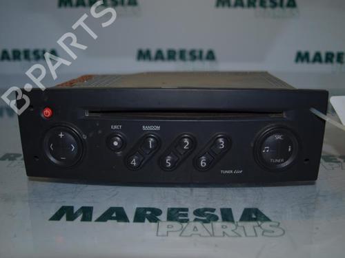 Used Radio RENAULT MEGANE II (BM0/1_, CM0/1_) 1.4 16V (BM0B, CM0B) (98 hp) 31436039