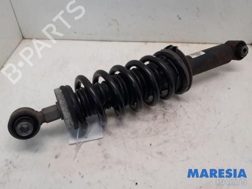 Used Right rear shock absorber Right rear shock absorber 31411009 31411009