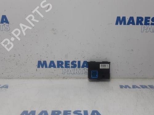 Used Electronic module PEUGEOT 308 II (LB_, LP_, LW_, LH_, L3_) 1.2 VTi 72 (82 hp) 31509673