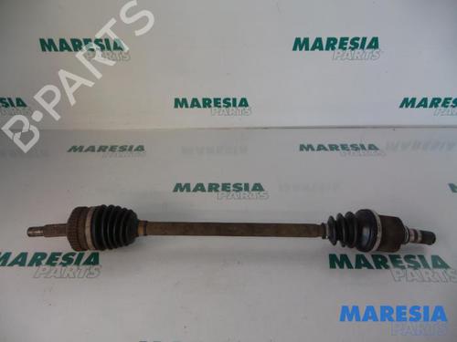 Transmisión trasera derecha RENAULT SCÉNIC I MPV (JA0/1_, FA0_) 1.9 dCi RX4 (102 hp) 31499076