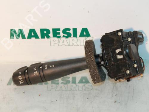 Used Steering column stalk RENAULT LAGUNA I (B56_, 556_) 1.8 (B56A/B) (90 hp) 31467453