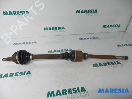 Used Right front driveshaft PEUGEOT 307 SW (3H) 1.6 16V (109 hp) 31412893