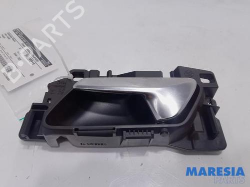 rear-left-exterior-door-handle-peugeot-2008-ii-ud_-us_-uy_-uj_-ur_-uc_-2019-31417809 main image
