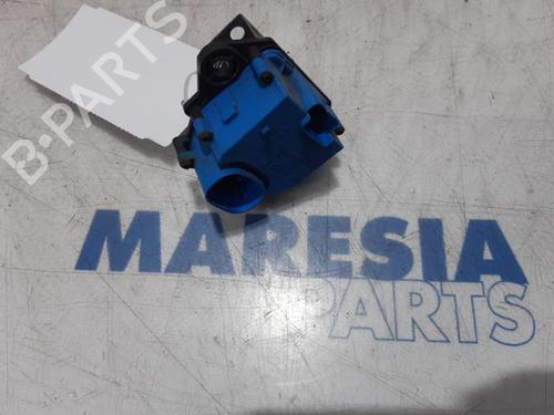 Used Electronic sensor PEUGEOT 5008 (0U_, 0E_) 1.6 16V (120 hp) 31428436