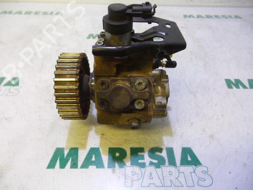 Used Fuel pump Fuel pump PEUGEOT EXPERT Van (VF3A_, VF3U_, VF3X_) 1.6 HDi 90 16V (90 hp) 31454623 31454623