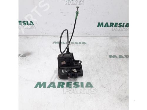 Used Electronic module RENAULT MEGANE I Grandtour (KA0/1_) 1.4 16V (KA0D, KA1H, KA0W, KA10) (95 hp) 31536772