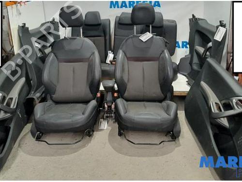 Sæde sæt PEUGEOT 208 I (CA_, CC_) 1.6 THP (156 hp) 31527333