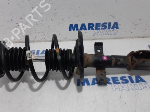 Used Left front shock absorber Left front shock absorber RENAULT CLIO IV Grandtour (KH_) 0.9 TCe 90 (90 hp) 31524960 31524960