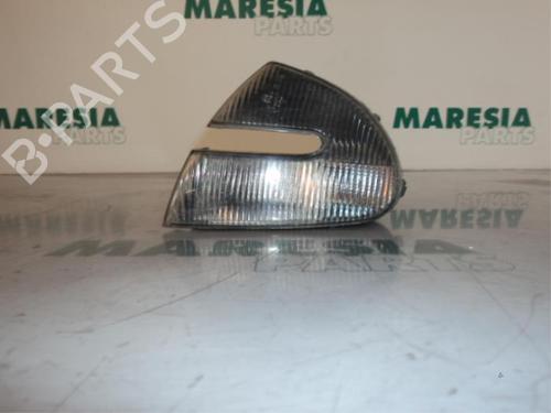Used Right front indicator ALFA ROMEO 147 (937_) 1.6 16V T.SPARK (937.AXA1A, 937.AXB1A, 937.BXB1A) (120 hp) 31410055