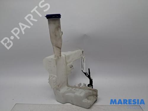 Used Windscreen washer tank Windscreen washer tank 37875880 37875880