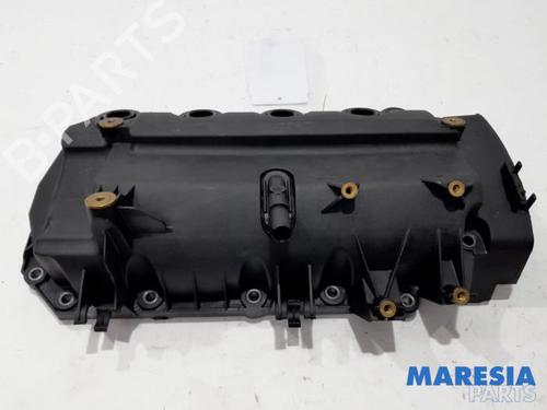 Used Valve cover RENAULT CLIO III Grandtour (KR0/1_) 1.2 16V (KR02, KR0J) (75 hp) 31479825