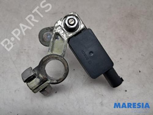 Used Electronic sensor FIAT 500 (312_) 1.2 (312AXA1A) (69 hp) 31462850