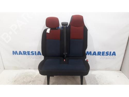 Siège arrière (2ème rangée) RENAULT MASTER III Van (FV) 2.3 dCi 145 FWD (FV0E, FV0F, FV0H, FV02, FV0M, FV0S,... (146 hp) 31442778