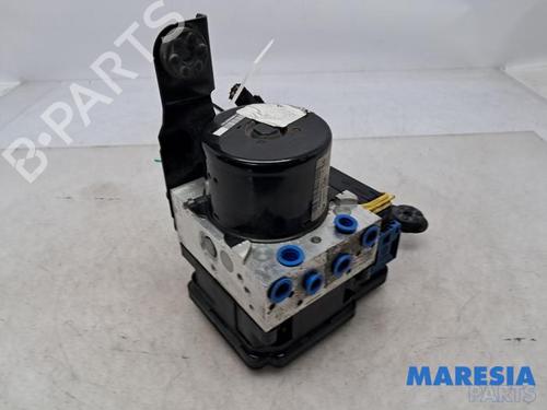 Used ABS pump RENAULT MEGANE III Grandtour (KZ0/1) 1.2 TCe (KZ2B, KZ11) (116 hp) 31473128