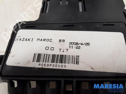 Fuse box PEUGEOT PARTNER Tepee 1.6 VTi | BP31502943E1 