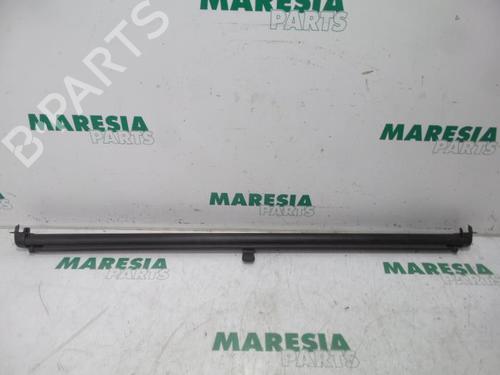 Hattehylde PEUGEOT 308 CC (4B_) 1.6 16V (120 hp) 31400555