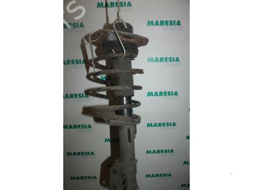 Used Right front shock absorber LANCIA LYBRA SW (839_) 1.8 16V (839BXB1A, 839BXG1A) (131 hp) 31492995