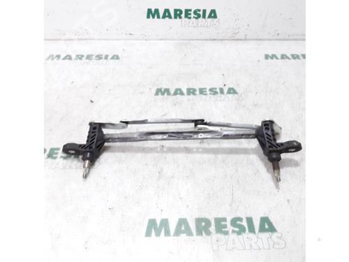 Used Front wipers mechanism FIAT 500 (312_) 1.2 (312AXA1A) (69 hp) 31396659