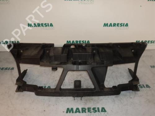 Used Front slam panel RENAULT GRAND SCÉNIC II (JM0/1_) 1.5 dCi (JM02, JM13) (101 hp) 31412744