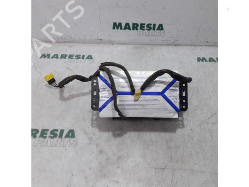 Used Passenger airbag RENAULT ESPACE IV (JK0/1_) 2.0 Turbo (JK0A, JK0B, JK0N) (163 hp) 31456648