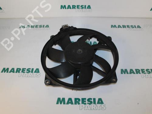 Used Pipe RENAULT MEGANE III Grandtour (KZ0/1) 1.5 dCi (KZ0C, KZ1A) (90 hp) 31405133