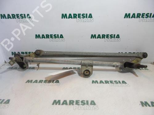 front-wipers-mechanism-renault-laguna-ii-grandtour-kg01_-2001-2002-2003-2004-2005-2006-2007-31511910 main image