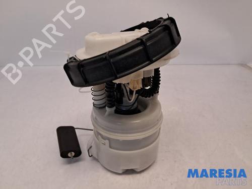 Bränslepump DACIA SANDERO II TCe 90 (B8M1, B8MA, B8AC) (90 hp) 31537212