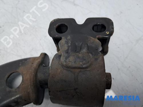 Left front suspension arm OPEL KARL (C16) 1.0 | BP31419068M12