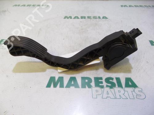 electronic-module-peugeot-307-sw-3h-2002-2003-2004-2005-2006-2007-2008-2009-31418785 main image