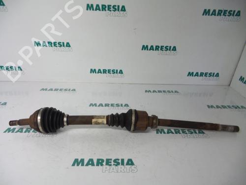 Used Right front driveshaft PEUGEOT 407 (6D_) 2.0 HDi 135 (6DRHRH, 6DRHRE, 6DRHRG, 6DRHRJ) (136 hp) 31437189