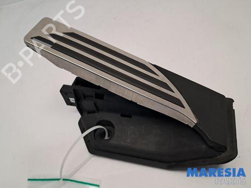 Pedal ALFA ROMEO GIULIA (952_) 2.2 D (952AEM250, 952AEA250) (150 hp) 31517983