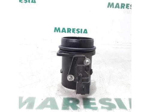 Used Mass air flow sensor PEUGEOT 308 CC (4B_) 1.6 HDi (114 hp) 31418196