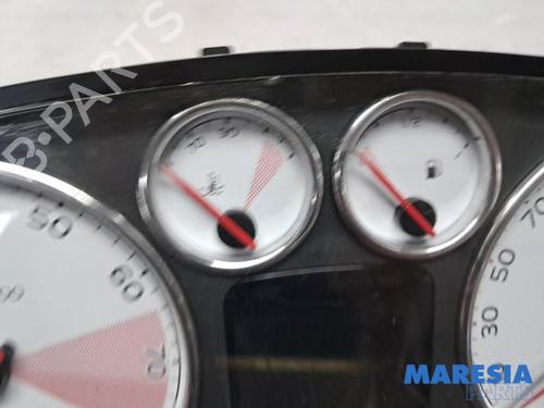 Instrument cluster PEUGEOT 307 CC (3B) 2.0 16V | BP31415937C47