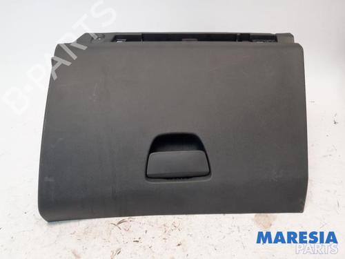 Porta-luvas PEUGEOT 208 I (CA_, CC_) 1.2 VTI 82 (82 hp) 31468804