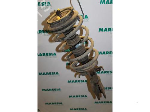 Used Left front shock absorber RENAULT ESPACE IV (JK0/1_) 3.0 dCi (JK0J, JK0V) (177 hp) 31516689