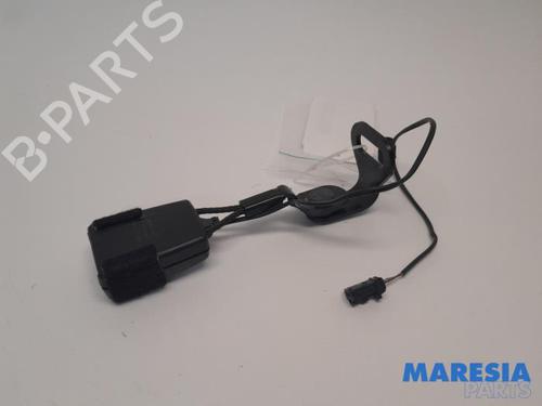 Used Seat buckle PEUGEOT 5008 (0U_, 0E_) 1.6 16V (156 hp) 31534391