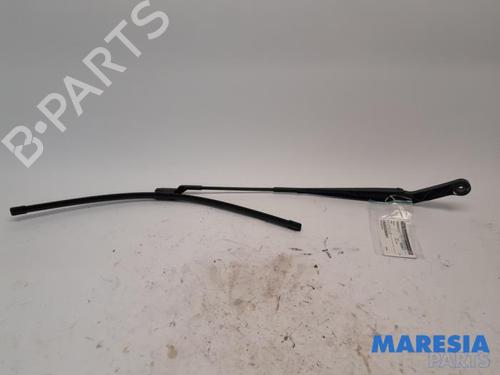 Vindspejlsviskerarm PEUGEOT BOXER Bus 2.0 BlueHDi 130 (130 hp) 31517014