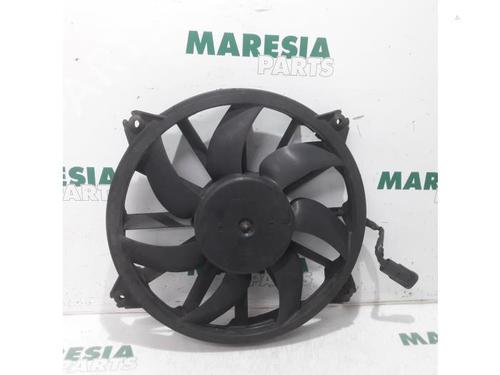 Used Pipe PEUGEOT 5008 (0U_, 0E_) 1.6 HDi (112 hp) 31525523