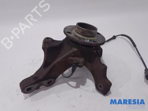 Used Right front steering knuckle RENAULT WIND (E4M_) 1.2 TCe 100 (E4MF) (102 hp) 31449169
