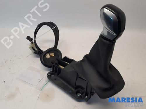 Selector da caixa PEUGEOT 208 I (CA_, CC_) 1.2 VTI 82 (82 hp) 31408144
