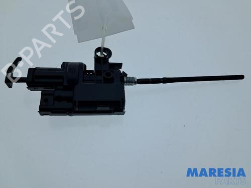 Used Fuel door actuator Fuel door actuator RENAULT CAPTUR I (J5_, H5_) 1.3 TCe 150 (J5NK, J5JS) (150 hp) 34007102 34007102