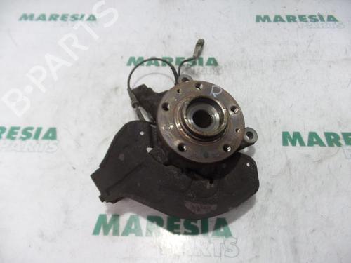 Used Right front steering knuckle CITROËN JUMPY II Van 1.6 HDi 90 16V (90 hp) 31448425