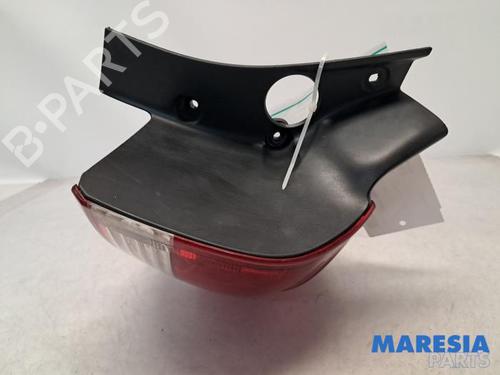 Right taillight RENAULT CLIO IV Grandtour (KH_) 1.5 dCi 90 (KHN3, KHN4) | BP31416332C35 