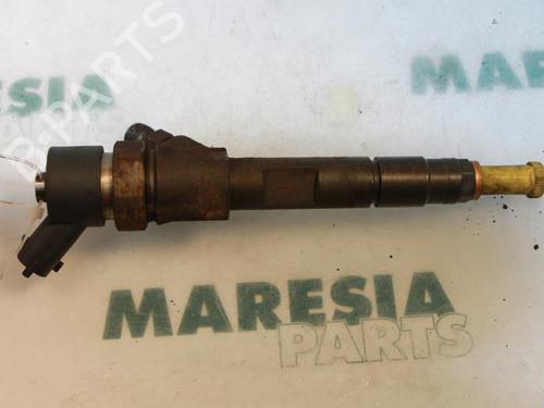 Used Injector RENAULT MEGANE II Coupé-Cabriolet (EM0/1_) 1.9 dCi (120 hp) 31508604
