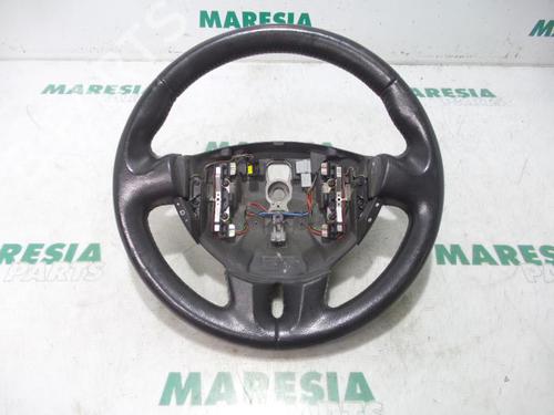 Used Steering wheel RENAULT ESPACE IV (JK0/1_) 3.5 V6 (JK00, JK0F, JK0P, JK0S, JK0W) (241 hp) 31427048