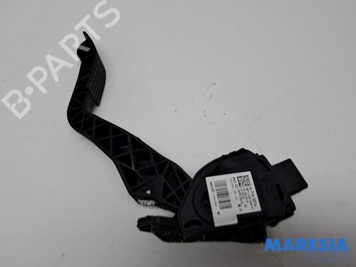 Used Pedal Pedal 39585980 39585980