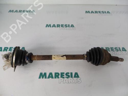 Used Left front driveshaft RENAULT TRAFIC II Van (FL) 1.9 dCi 80 (FL0B) (82 hp) 31446782